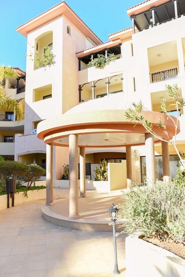 Queens Garden Walking Distance To The Beach Paphos Exterior photo